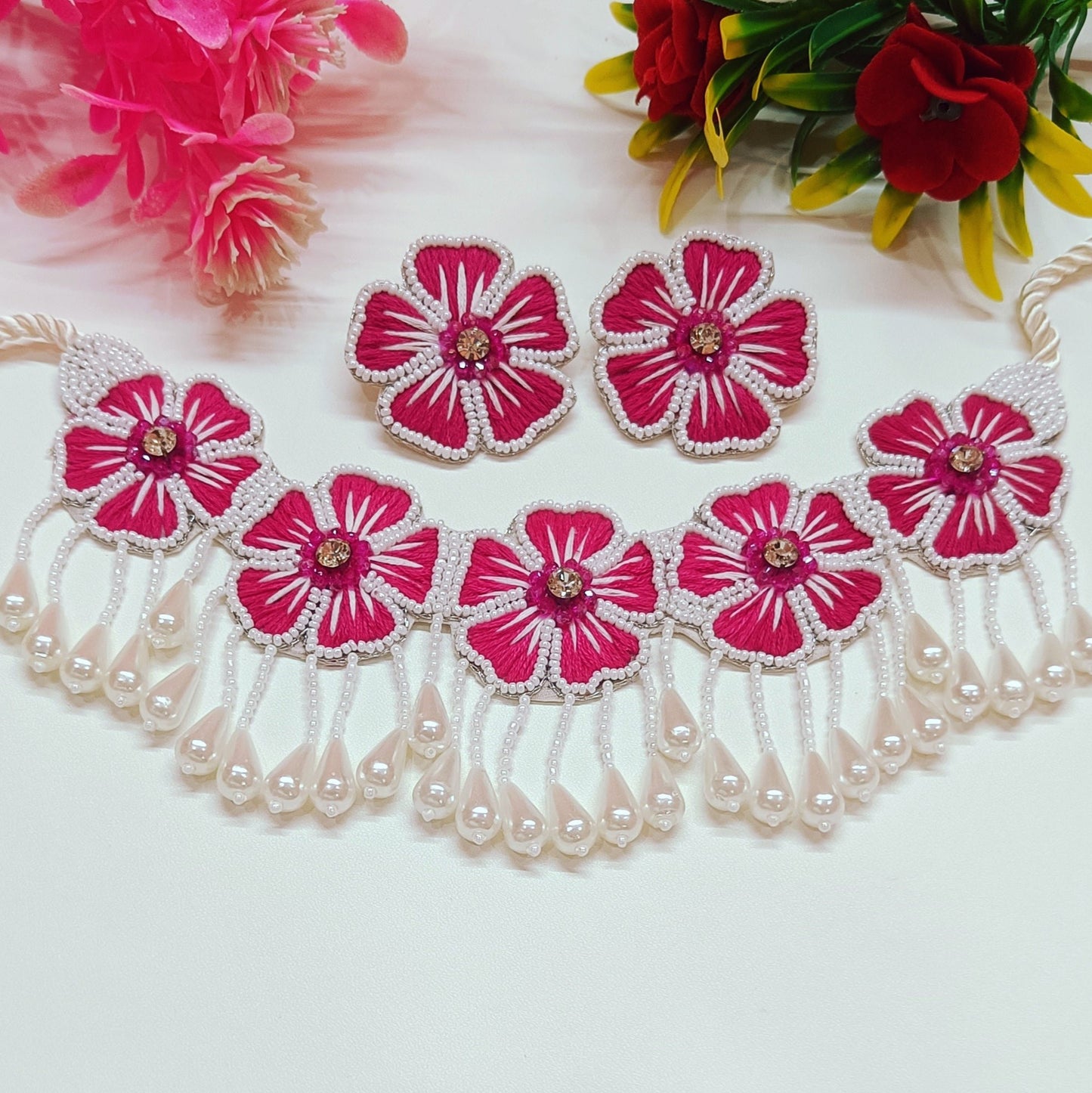 Handmade Embroidery Design Luxuries Beaded & Cotton Threaded Wedding Jewellery Set for Women