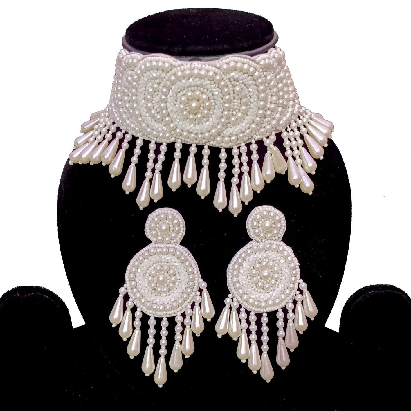 Handmade Embroidery Design White Pearl Beaded Choker Necklace Set for Women