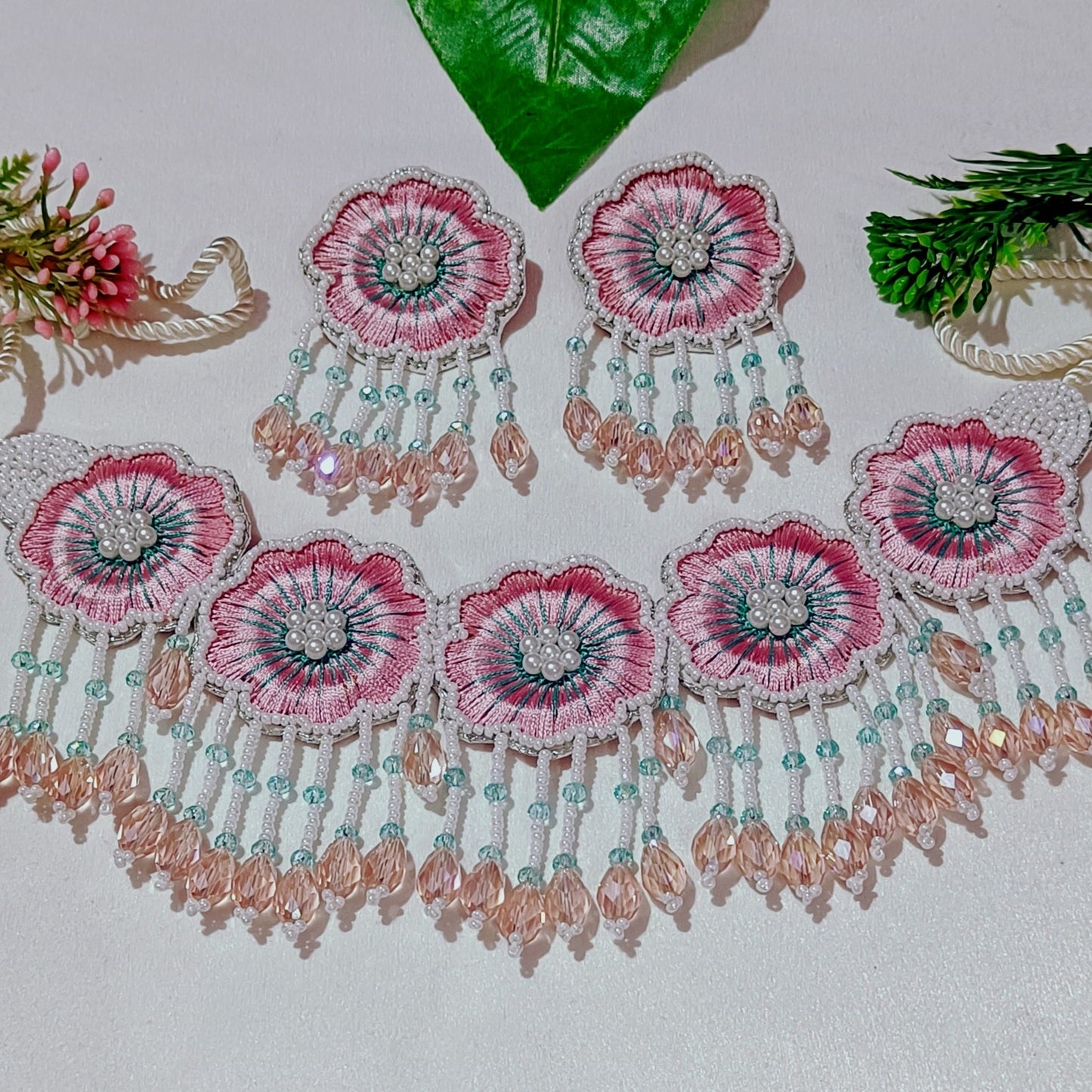 Handmade Embroidery Design Luxuries Beaded & Silk Threaded Wedding Jewellery Set for Women